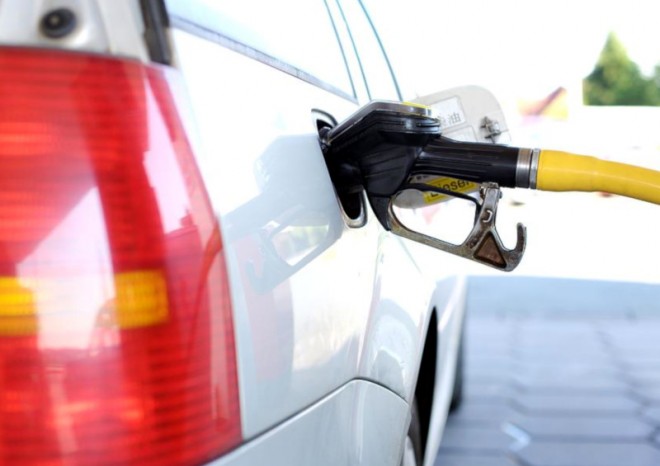 Senát zřejmě zruší povinnost přimíchávat biosložku do pohonných hmot