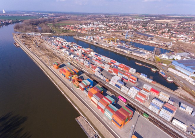 Swietelsky Rail CZ v kolínském přístavu prodlužuje vlečkovou kolej