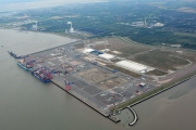 Hapag-Lloyd kupuje významný podíl v přístavu Wilhelmshaven
