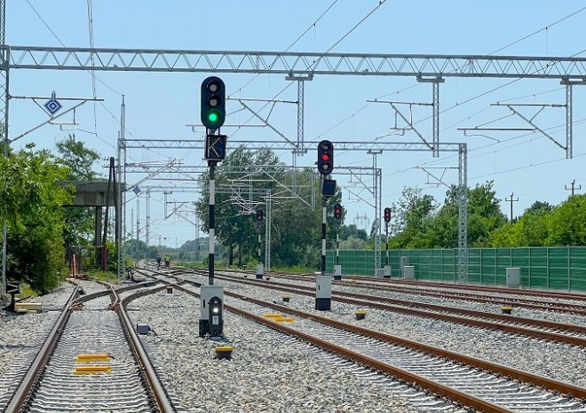 ​Společnost AŽD dokončila zabezpečení srbské železniční tratě Subotica – Horgoš