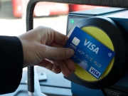 Bankovní platební karta může plně nahradit jízdenku