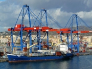 Dopravní výbor EP přijal nová pravidla pro přístavní služby