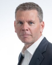 Andy Hay novým vedoucím EMEA Real Estate Management Services