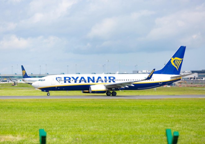 Ryanair měl za kvartál rekordní zisk po zdanění, čeká silnou poptávku na léto