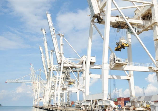 ​Společnost cargo-partner zavádí námořní službu z Asie "Adria Express"