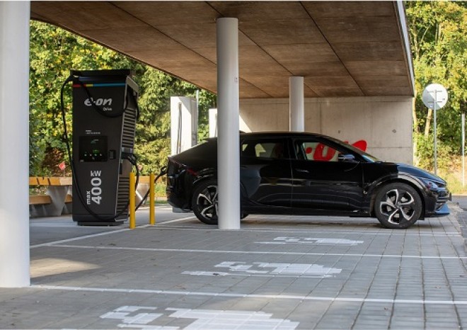 ​E.ON Drive: Elektromobily dobily téměř 2 000 MWh energie, výrazně vzrostl počet dobíjecích stanic