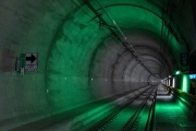 ​Švýcarsko otevřelo železniční tunel dlouhý přes 15 kilometrů
