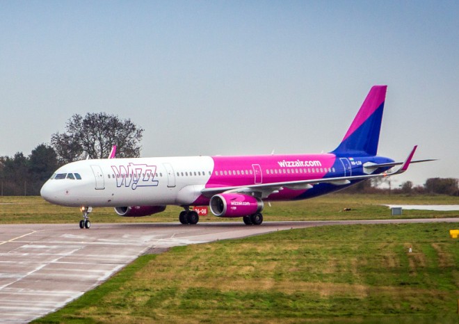 Aerolinky Wizz Air kvůli drahým pohonným hmotám prohloubily celoroční ztrátu