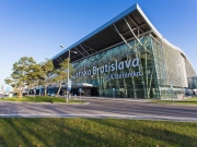 Největší slovenská letiště loni výrazně zlepšila výsledky