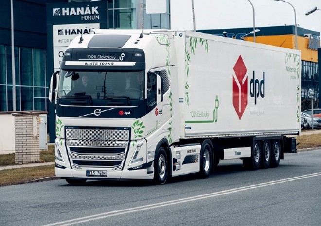 ​DPD jako první balíkový dopravce v Česku převáží zásilky mezi depy elektrickým kamionem