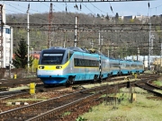 Vlaky ČD budou do Maďarska jezdit dál, RegioJet spojení přeruší
