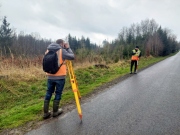 Geodeti pracují na mapových podkladech pro VRT na Vysočině a v Moravské bráně