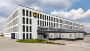 ​UPS otevřela logistické centrum v Tuchoměřicích, reaguje i na růst poptávky