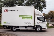 DB Schenker rozšiřuje svou elektrickou flotilu o 36 nových vozů FUSO eCanter