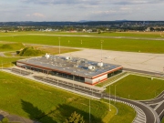 V Česku je šest mezinárodních veřejných letišť, včetně neveřejných jich je 19
