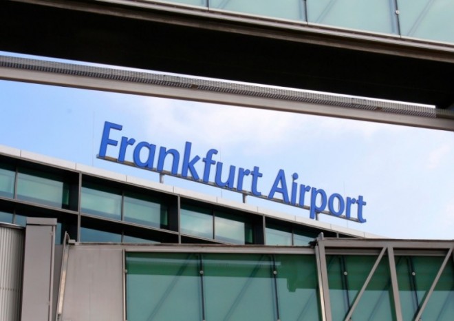 Frankfurtské letiště loni přepravilo téměř o třetinu více pasažérů než 2020