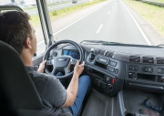 ČESMAD Bohemia: K rozšíření nedělního zákazu jízdy kamionů nejsou důvody, ani bezpečnostní