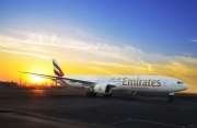 Společnost Emirates převzala poslední objednaný Boeing 777-300ER
