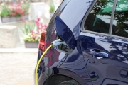 LeasePlan: Na západě se již elektromobily ve srovnání s konvenčními auty vyplatí