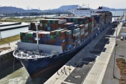 ​Rozšířený Panamský průplav odbavil obří loď CMA CGM