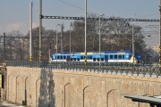 Kraj chce přilákat více cestujících do vlaků a autobusů, zavede slevy na jízdném