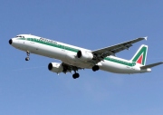 Zájem o koupi insolventních aerolinek Alitalia mají tři firmy