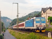 NKÚ: třetina vlaků ČD slouží navzdory dotacím přes 30 let
