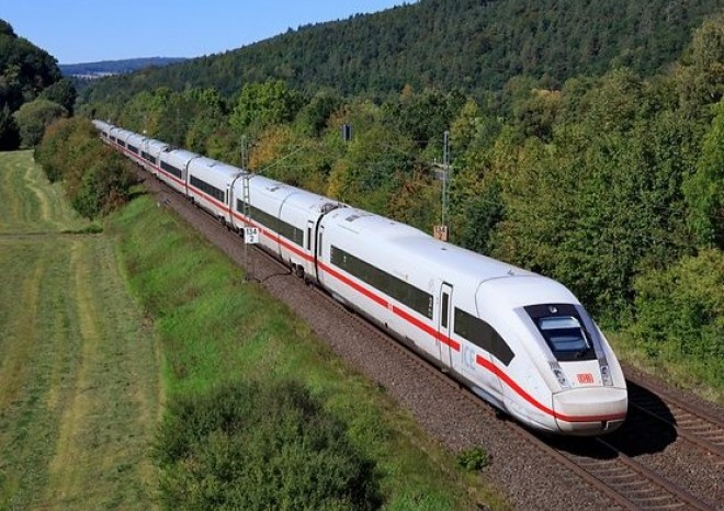 ​Kvůli zlodějům kovů jsou problémy na železnici mezi Frankfurtem a Stuttgartem