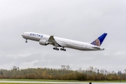 ​Americký úřad nařídil po sobotním incidentu kontrolu Boeingů 777