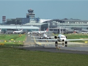Zájem o létání dál roste, pražské letiště v červnu odbavilo 289 000 pasažérů