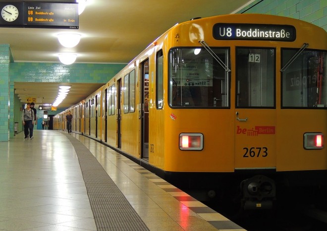 Německý ministr dopravy chce testovat rozvoz balíčků metrem