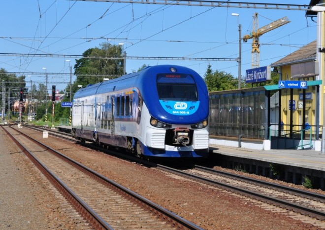 Společný projekt zlepšuje fungování železnice v regionech