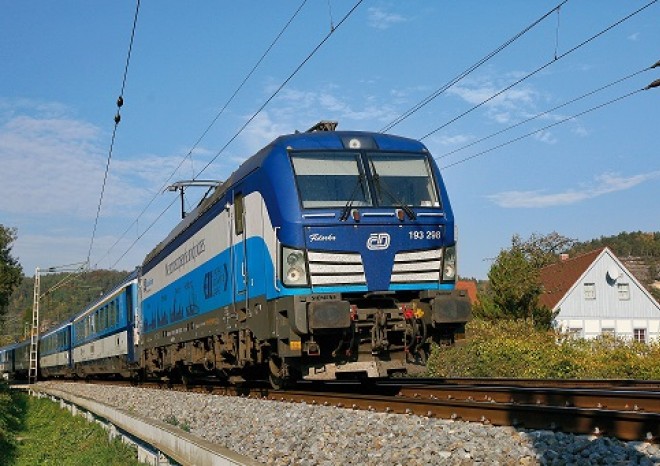 ​Práce mezi Schönou a Bad Schandau ovlivní provoz vlaků do Berlína a Hamburku