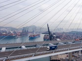 ​DSV varuje, že čas doručení zboží lodní dopravou z Asie se znovu prodlouží