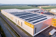 ​Gebrüder Weiss navyšuje kapacitu svých solárních elektráren