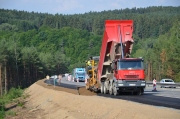 ​V listopadu se začnou stavět nové úseky dálnice D6