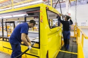 ​IVECO vyrobilo loni v ČR 4286 autobusů a vyplatilo zaměstnancům sjednané odměny