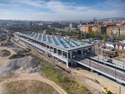Nádraží v Bubnech i zastávka na Výstavišti jsou těsně před dokončením