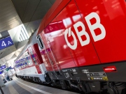 Rakouské železnice v pondělí čeká celodenní stávka, dotkne se i spojů s ČR