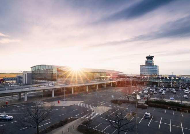 Letiště Praha pokračuje ve snižování emisí. Motivuje k tomu také své partnery