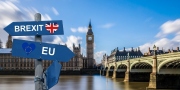 Londýn: bez dohody s EU může chaos v dopravě trvat i půl roku