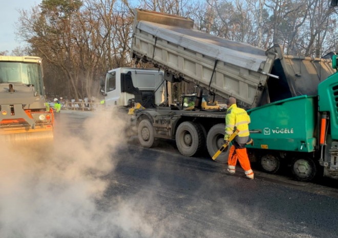 Středočeský kraj připravuje opravy silnice z Kostelní Lhoty do Poděbrad