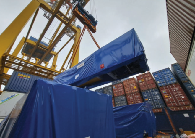 Do Austrálie putovala netradiční zásilka se 150tunovým filtračním zařízením