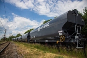 ​Rail Cargo Logistic posiluje svůj vozový park o 50 nových vagonů na obilí (Tagnpps 95 m3) od společnosti Ermewa
