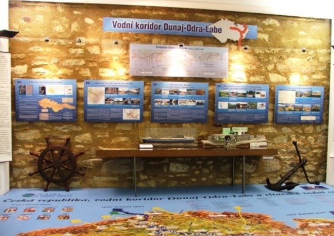 Výstava v Jindřišské věži představuje projekt vodního koridoru
Dunaj-Odra-Labe