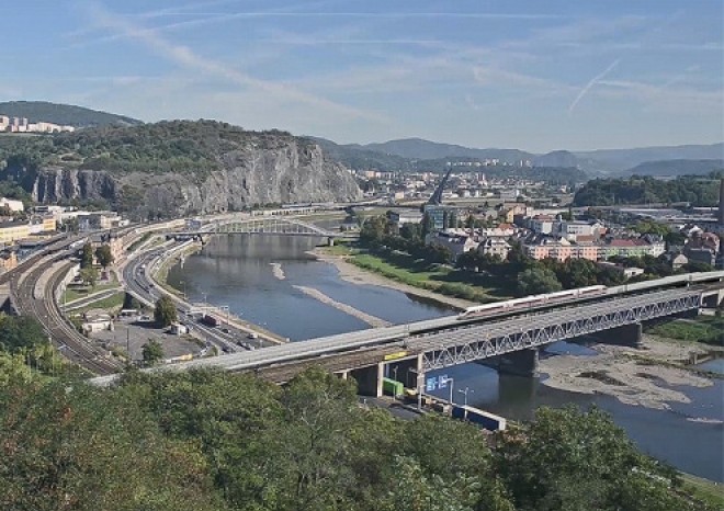 V červnu by mohla být jasná trasa rychlodráhy mezi Prahou, Ústím a Drážďany