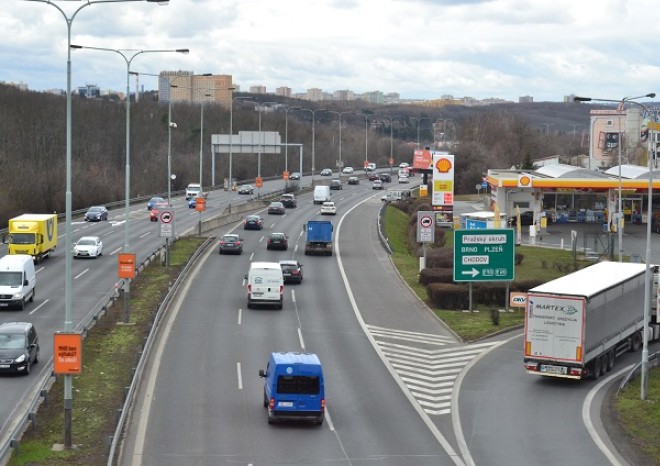 Dopravci: Vyšší sazba spotřební daně z nafty sníží konkurenceschopnost českých dopravců