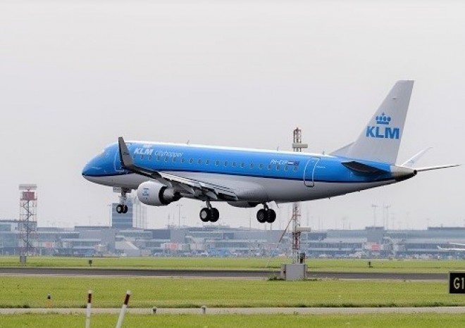 ​Piloti společnosti KLM odmítli zmrazení platů