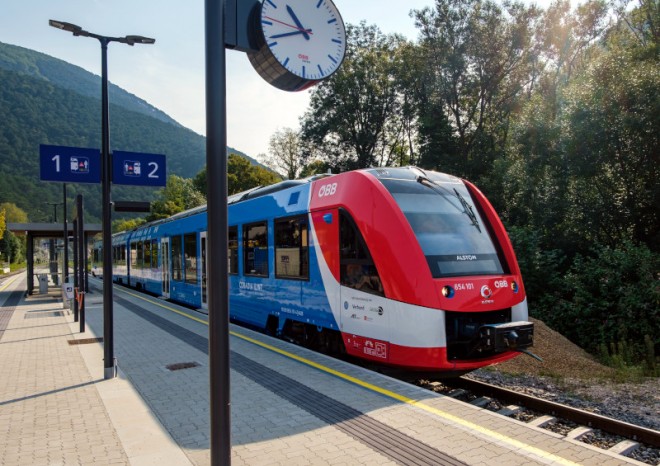 Alstom a České dráhy představí v České republice první vodíkový vlak pro osobní dopravu
