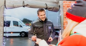 Eurowag poděkoval nadílkou těm, kteří skutečně vozí dárky